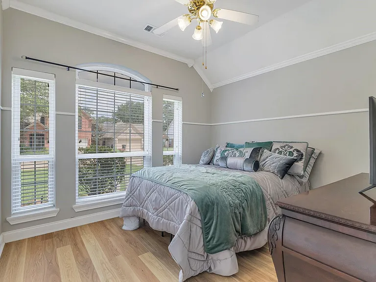 16115 Charter Rock Dr — Photo 12