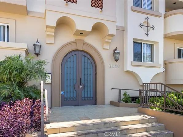 1246 Armacost Ave APT 206, Los Angeles, CA 90025