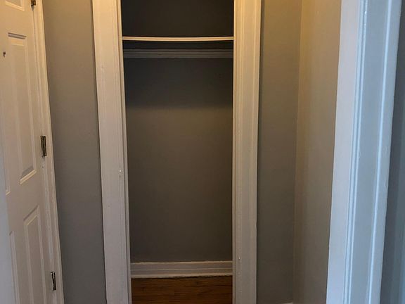 4th image of 6135 N Fairfield Ave #2