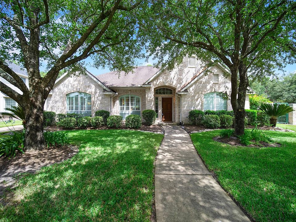 1st image of 10614 Silverado Trace Dr
