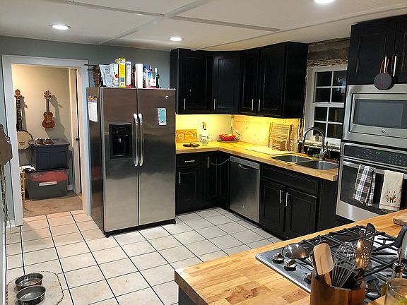 4th image of 432 Kappa Ave