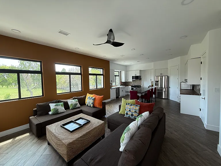 3273 Hedwig Rd — Photo 22