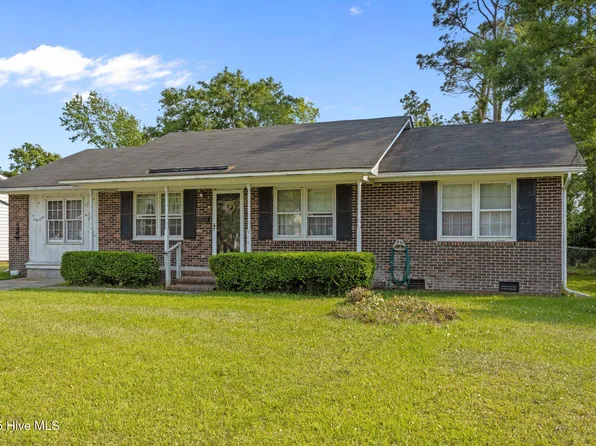 914 Harrell Drive, Morehead City, NC 28557