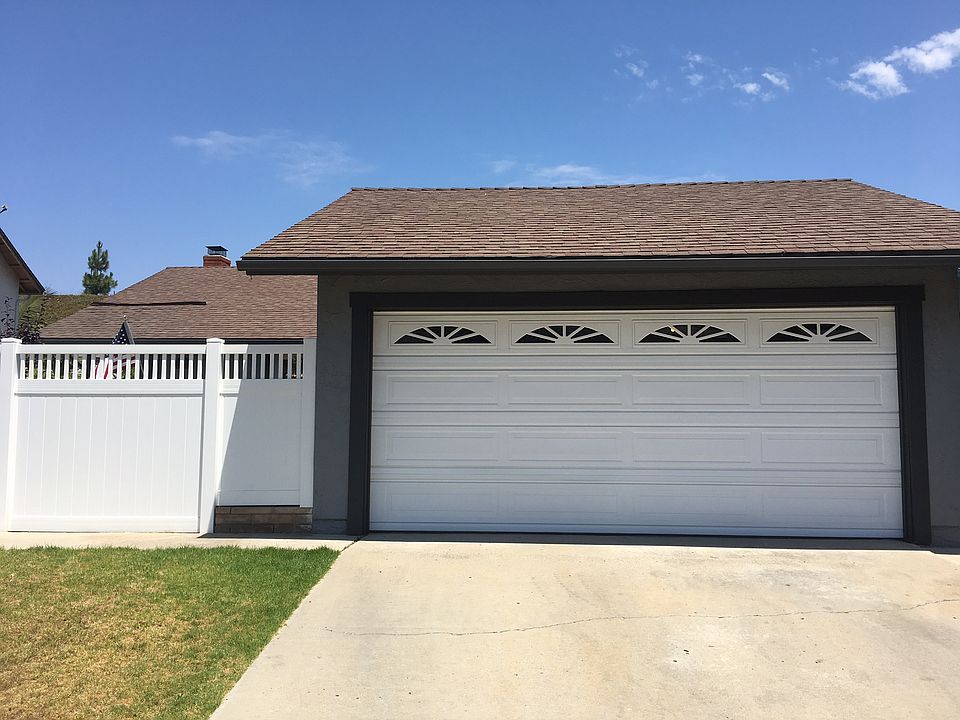 2nd image of 15338 Paseo Ajanta