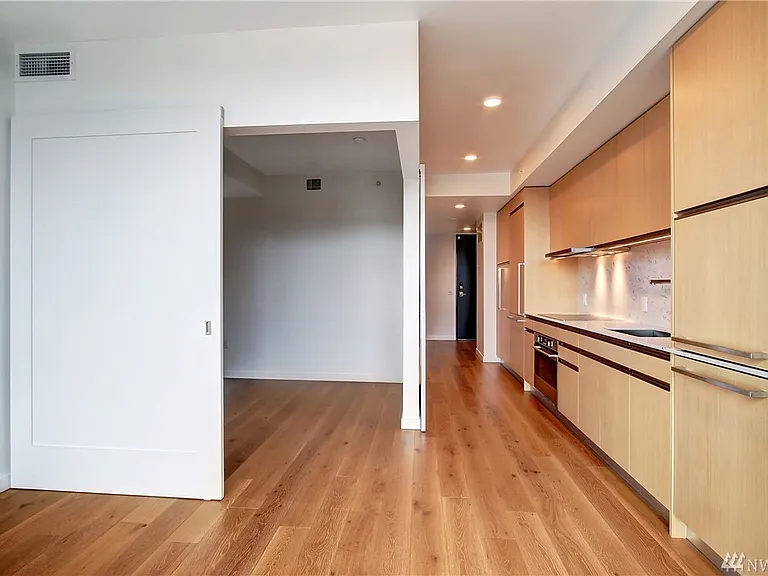 1808 Minor Ave #2510 — Photo 4