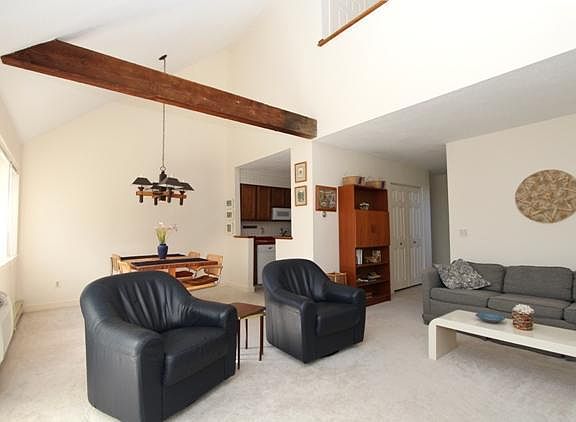 5th image of 11 Duneward Lane #11