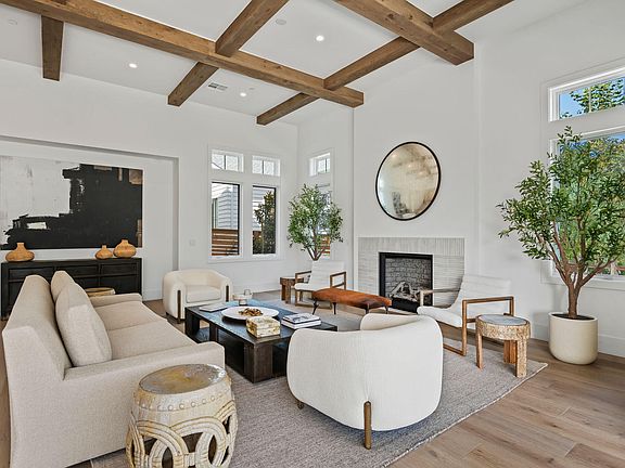 4th image of 3260 Polo Way