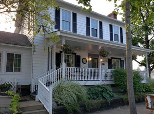 107 S Market St, Logan, OH 43138