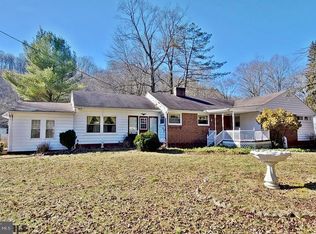 285 Hickory Dr, Tyrone, PA 16686