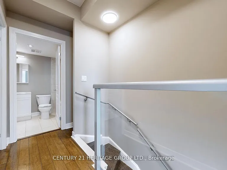 1 Avondale Ave #910 — Photo 15