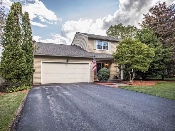 99 Charing Rd, Syracuse, NY 13214