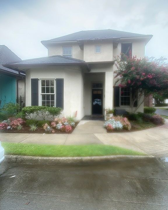 1st image of 100 Settlers Trace Blvd