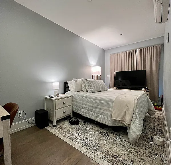 134 E 28th St #14 — Photo 16