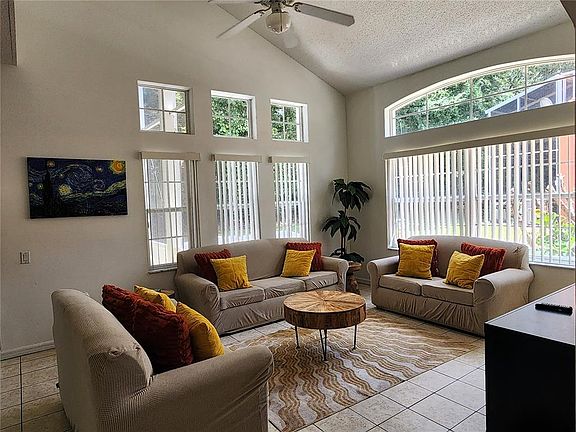 3rd image of 1013 PARK RIDGE CIRCLE