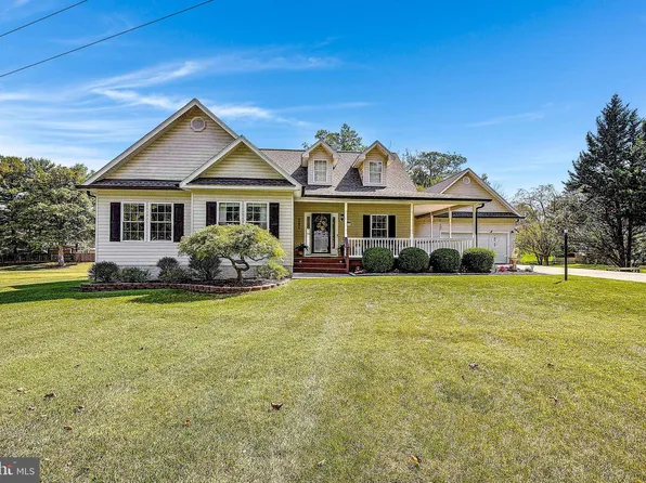 8915 Race Track Rd, Bowie, MD 20715