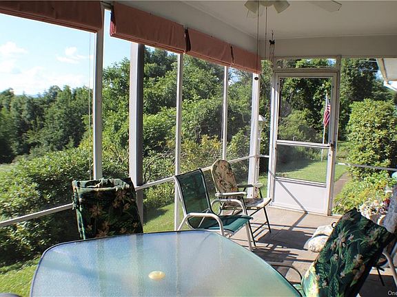 4th image of 213 Clearview Dr