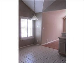 5th image of 4445 Sleepy Willow Dr