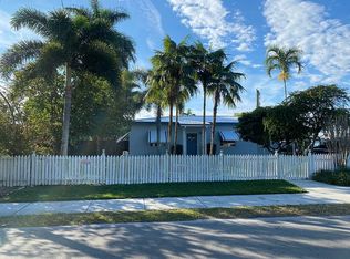 15490 Harding Ln, Homestead, FL 33033