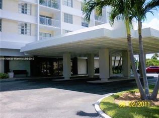 500 Bayview Dr APT 432, Sunny Isles Beach, FL 33160