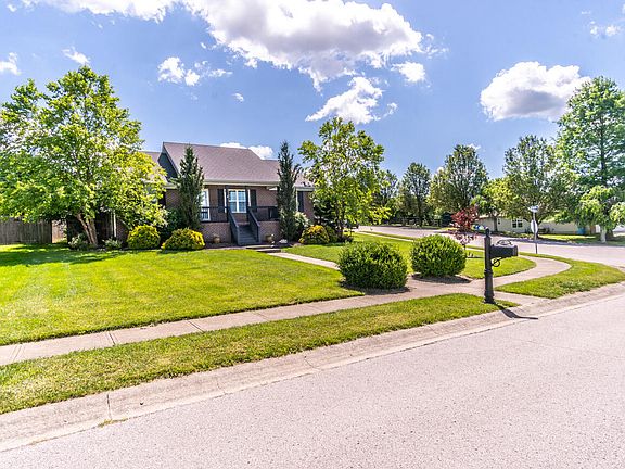 4th image of 412 Bay Berry Ln