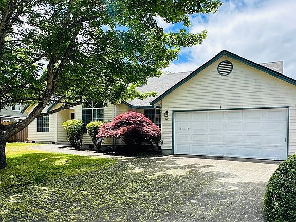 2nd image of 545 NE 26th Ct
