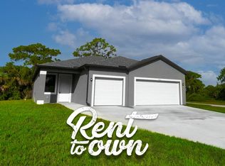 8002 Marsh Cir, Labelle, FL 33935