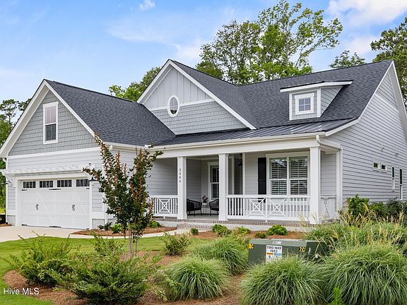 2nd image of 3386 Island Lakes Drive