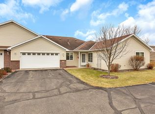 1335 Heritage Ln, Waite Park, MN 56387