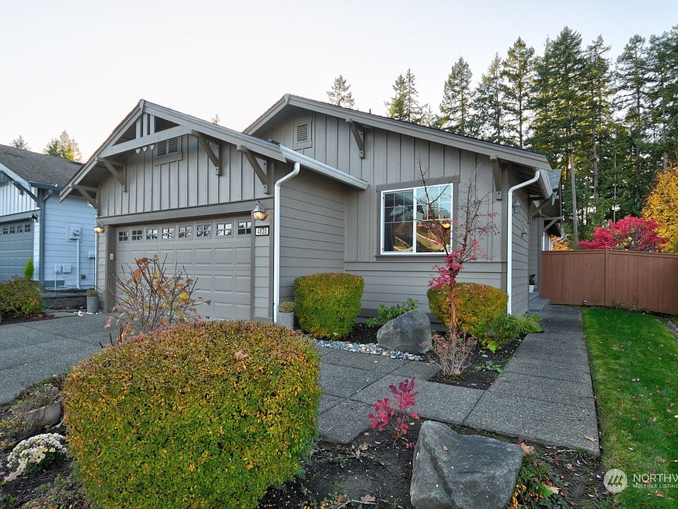 1st image of 4835 Bend Drive NE