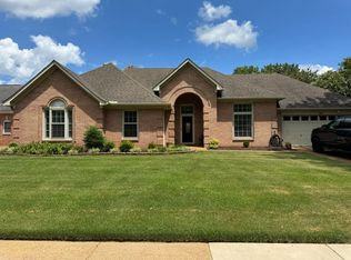 860 Joe Dr, Collierville, TN 38017