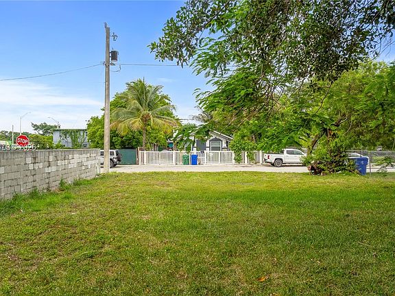 5th image of 1618 NW 55th St