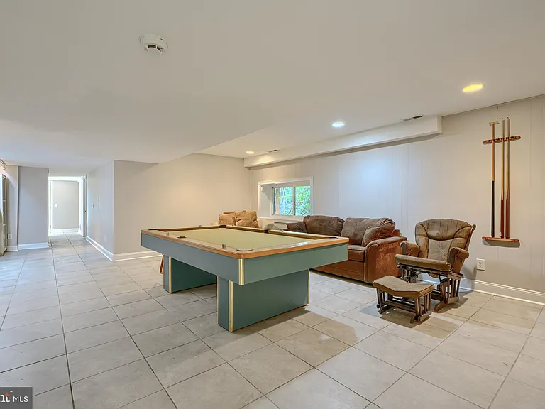 2101 Tufton Ave — Photo 50