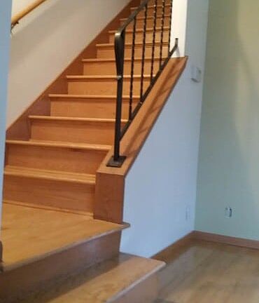 stairs to 2nd floor