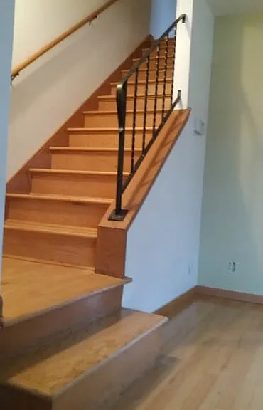 stairs to 2nd floor