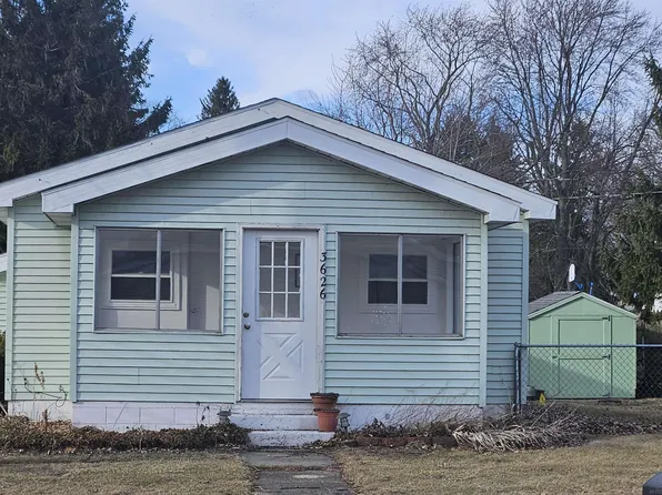 3626 Milwaukee Rd, Fort Gratiot, MI 48059