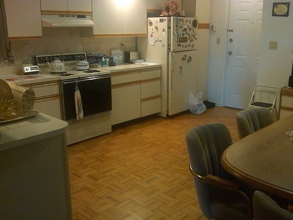 4th image of 41-51 Wilson Ave
