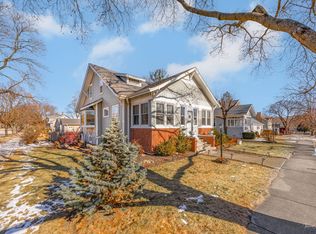 96 Hawley Ave, Dundee, IL