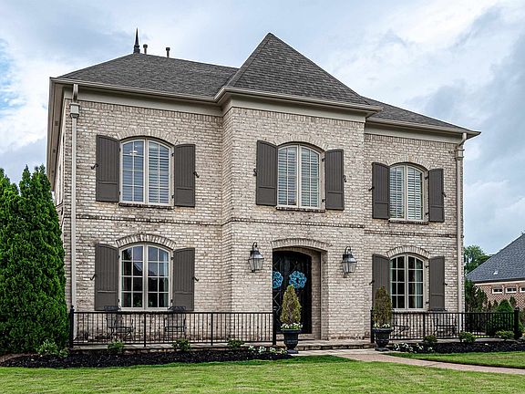 2nd image of 1344 Brayshore Dr