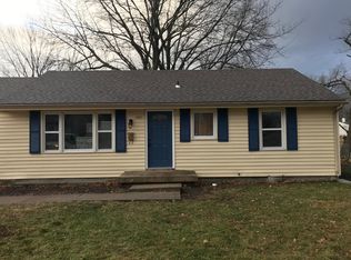 1001 E Fredrickson Dr, Olathe, KS 66061