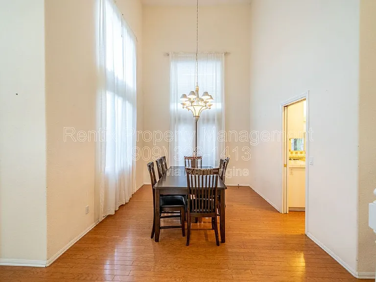 3655 Shandin Dr — Photo 11