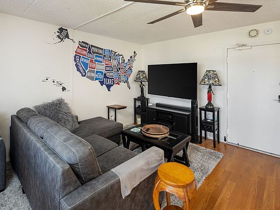3rd image of 430 Keoniana St APT 1010