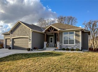 1418 NE 108th St, Kansas City, MO 64155