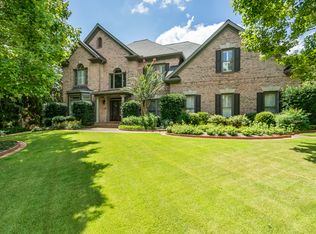 1145 Mossy Rock Rd NW, Kennesaw, GA 30152