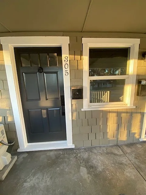 1 bed, 700 sqft, $2,050 — Photo 2