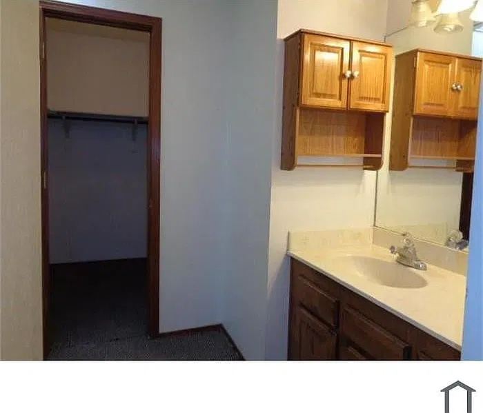 3 bed, 1304 sqft, $1,600 — Photo 4