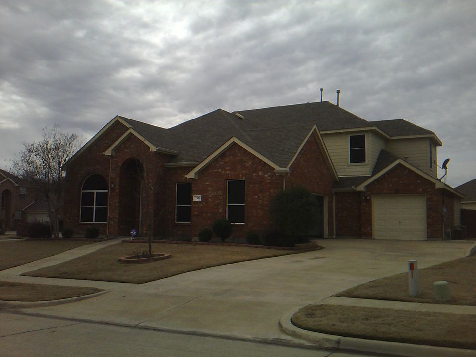 1st image of 1121 Wedgewood Dr