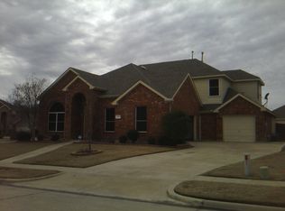 1121 Wedgewood Dr, Mansfield, TX 76063
