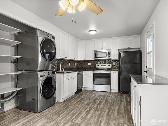 5th image of 8705 12th Street NE