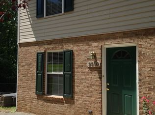 5510 Woodland Ln, Roanoke, VA 24018