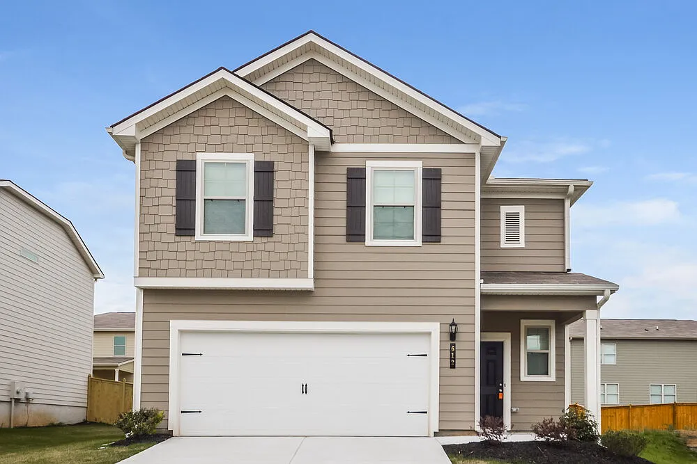 3 bed, 2.5 bath, 1939 sqft, $2,140 — Photo 1